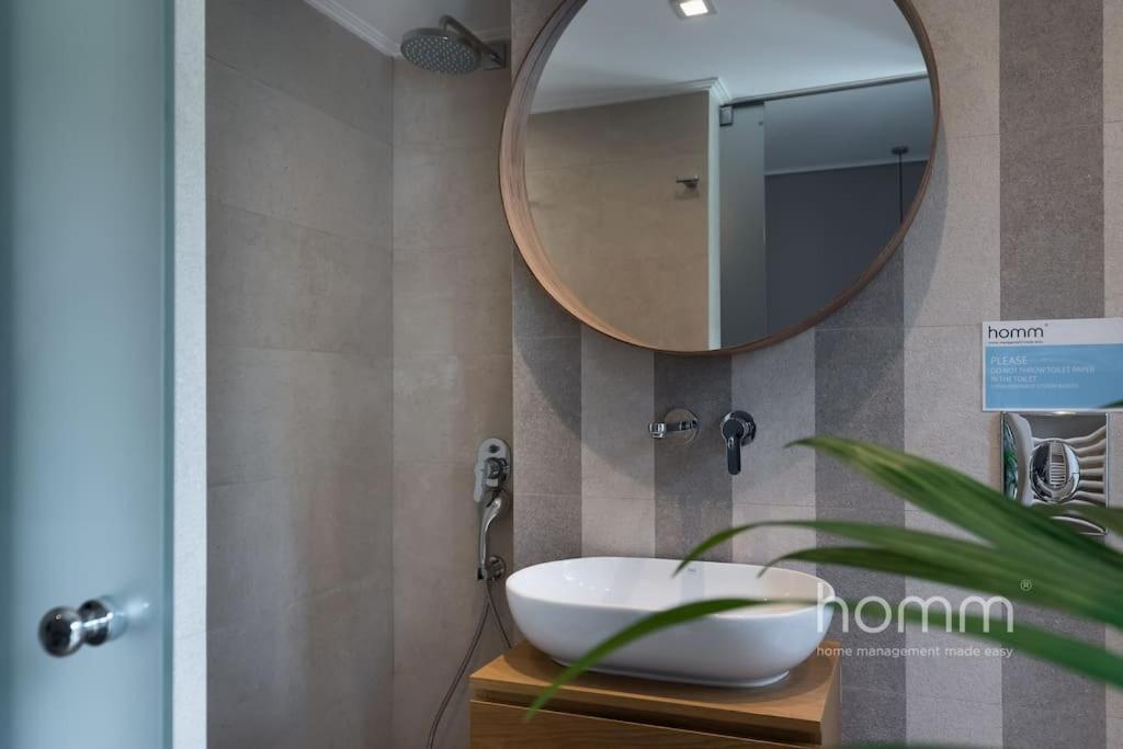 Renovated Homm Apartment In Lycabettus, Pitanis Str เอเธนส์ ภายนอก รูปภาพ