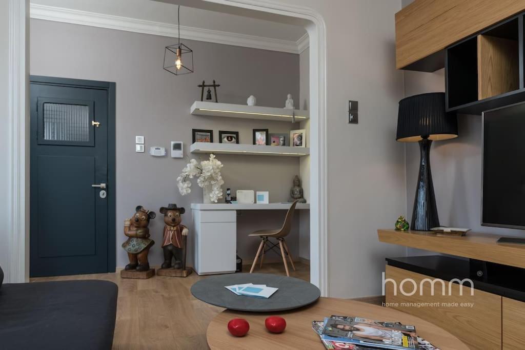 Renovated Homm Apartment In Lycabettus, Pitanis Str เอเธนส์ ภายนอก รูปภาพ